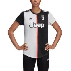 Adidas JUVENTUS TURIN Trikot Home Frauen 19 / 20 6 Adidas JUVENTUS TURIN Trikot Home Frauen 19 / 20 -Bester Sporttrikot Geschäft DW5466 APP on model front white