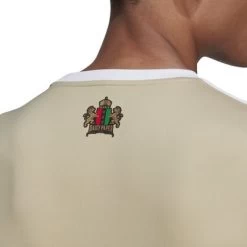 Adidas AJAX AMSTERDAM Trikot 3rd Herren 22 / 23 7 Adidas AJAX AMSTERDAM Trikot 3rd Herren 22 / 23 -Bester Sporttrikot Geschäft HG1393 9 APPAREL On Model Detail View 2 white