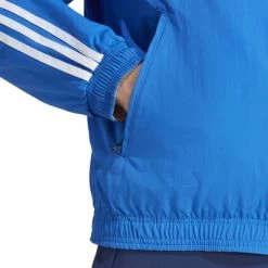 Adidas FIGC ITALIEN ANTHEM JACKE Herren 2023 -Bester Sporttrikot Geschäft HT2186 9 APPAREL On Model Detail View 2 white